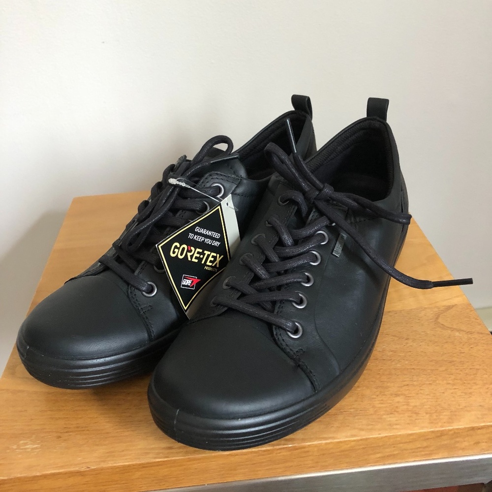 NWT Men's ECCO Black Gore-Tex Sneaker Size EU 40/US 9-9.5